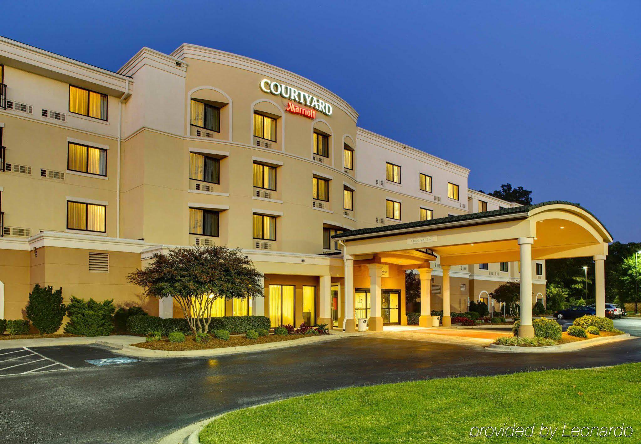 Hotel Courtyard Highpoint Exterior foto