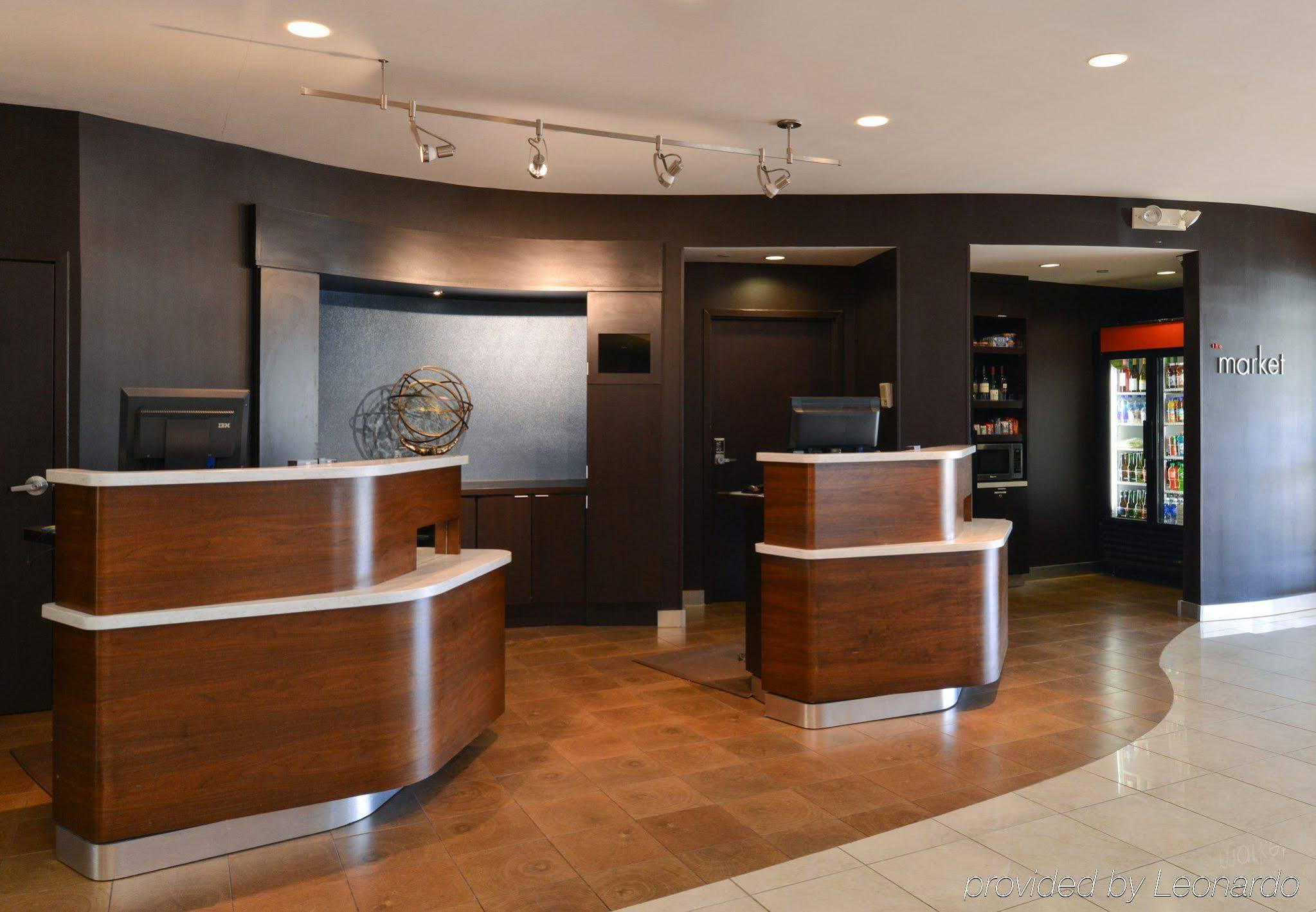 Hotel Courtyard Highpoint Exterior foto