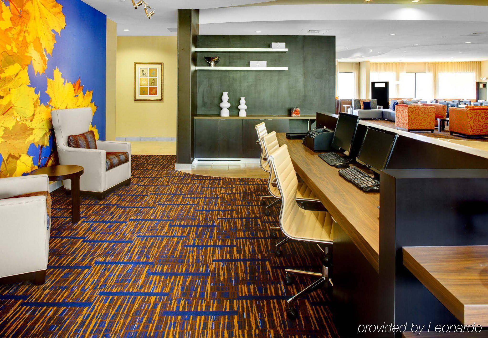 Hotel Courtyard Highpoint Exterior foto